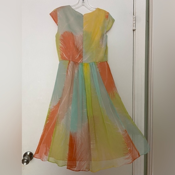 Vince Camuto dress, size 4.  Pastel colors draped and pleated.  Fully lined. - Picture 4 of 8